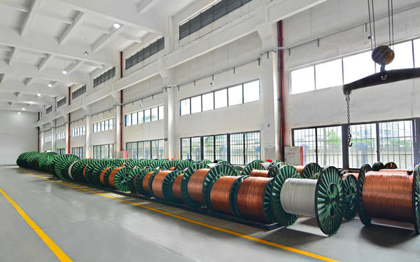 Low voltage cable production workshop 01